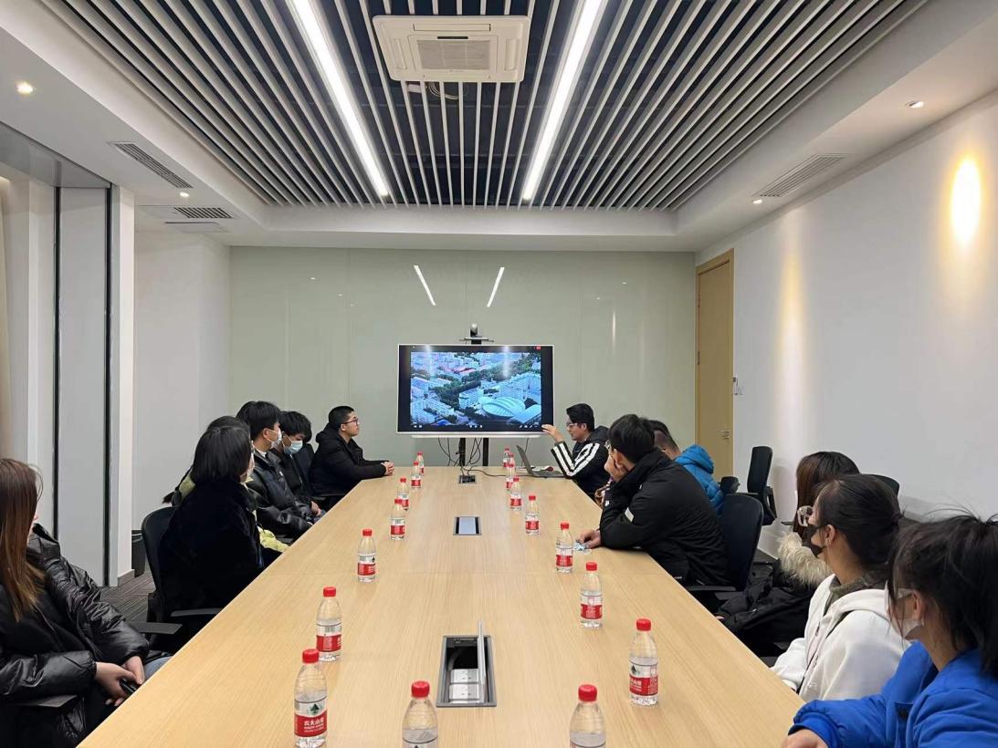 61b1ad600c616d7da300ffeaf0d2770