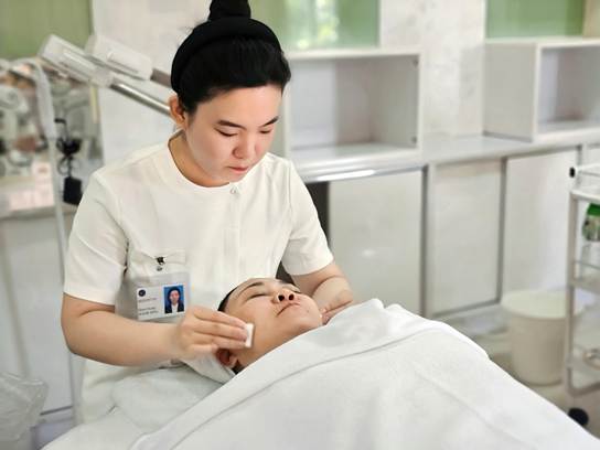 daf55a9c0e575a5c0c77a206114ed74