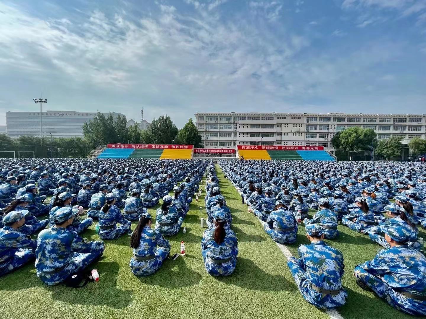 5687d6b0ff4be67cc7f296aedddfb4e